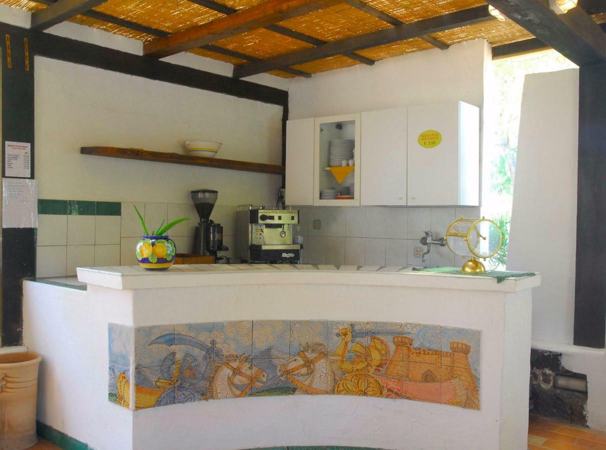 Villa Saracina Vulcano  Exteriör bild