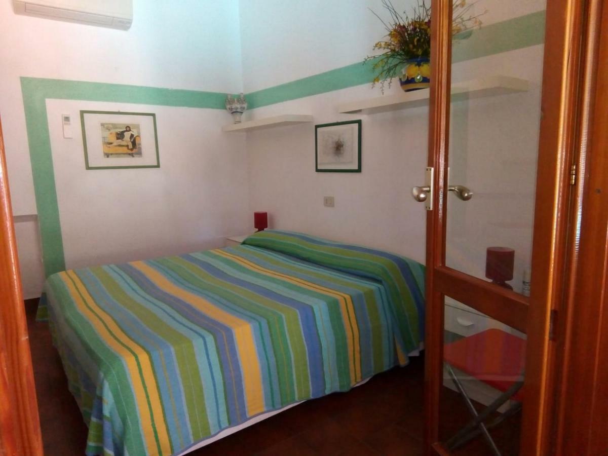 Villa Saracina Vulcano  Exteriör bild